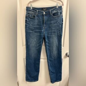 Judy Blue sz 31 Dad Jean High rise Lightly Distressed Denim Staple Zipper Fly